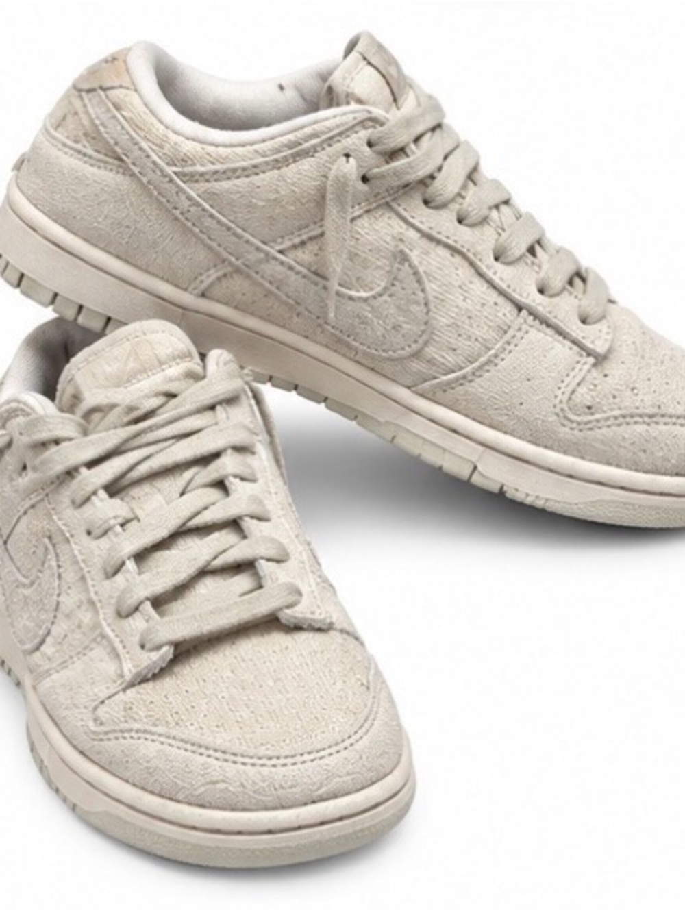 Nike Women’s Low-Top Sneaker in Light Beige